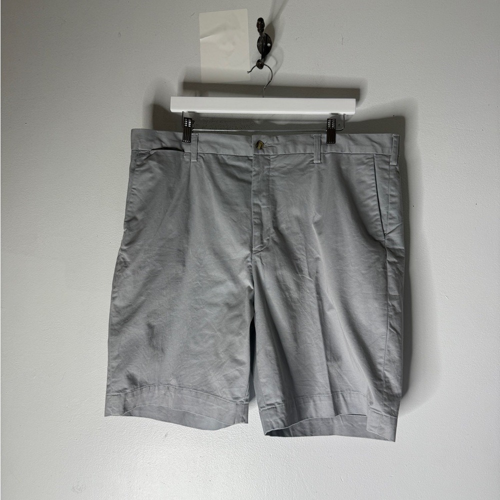 Polo Ralph Lauren Stretch Classic Fit Chino Shorts Mens Size 40 Gray 9” Inseam‎